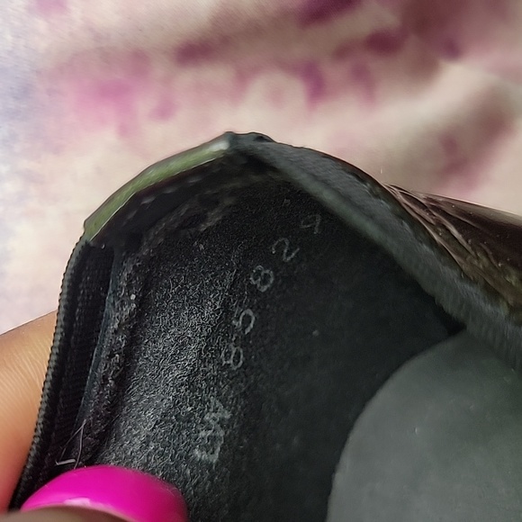 Stuart Weitzman Bowends Patent Leather RoundToe Wedge Heel Shoe Olive Green 8SS - Picture 12 of 14